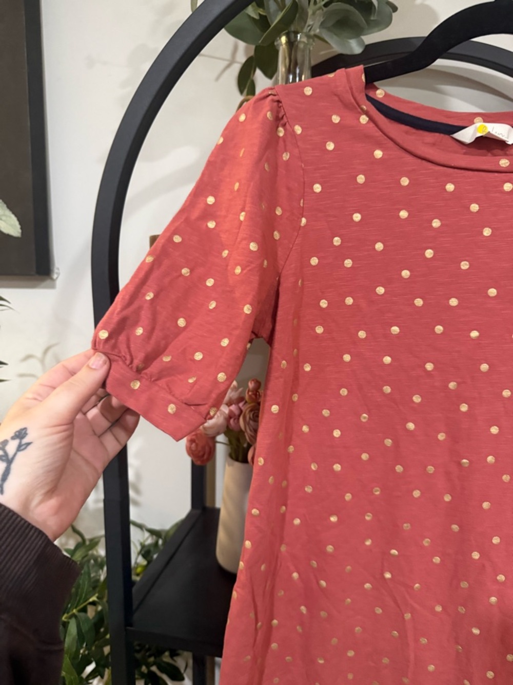 Boden Coral Pink Gold Polka Dot Dress Puff Sleeve Cotton Mini Size 6 Preppy - Picture 2 of 7